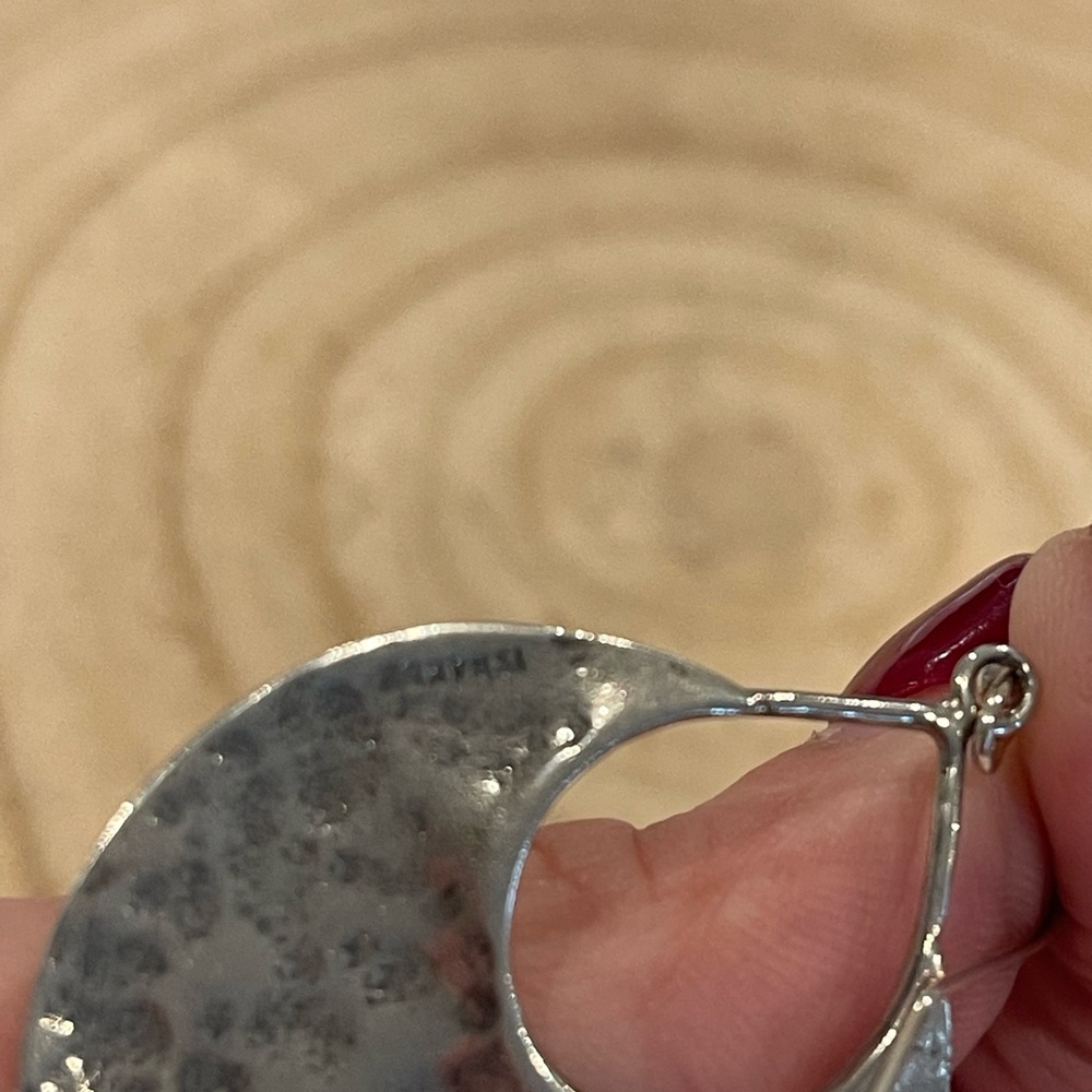 $$$ LOWEST PRICE $. Silpada Sterling Silver SINGLE earring - Picture 6 of 6